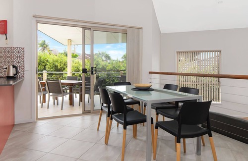 Surf Beach House | Parker By The Sea @ Surf Beach