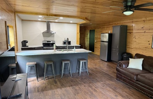 Fort Payne House | Parker`s Peak at Little River Canyon