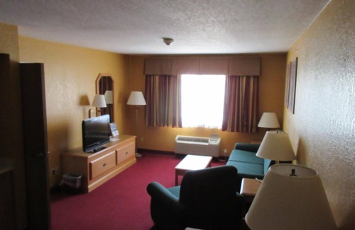 Clinton Hotel | Parkfield Inn
