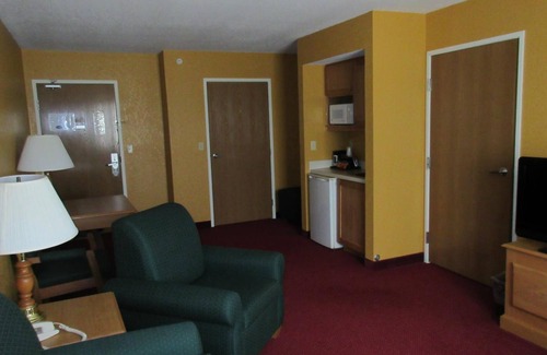 Clinton Hotel | Parkfield Inn
