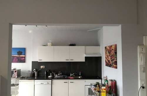 Zaventem Apartment | PARKLAAN -44 1930 ZAVENTEM BRUSSELS AIRPORT FIRST FLOOR BALCONY APARTMENT GARDE