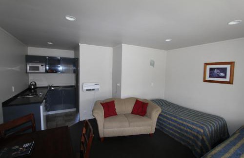 Turangi Resort | Parklands Motorlodge & Holiday Park