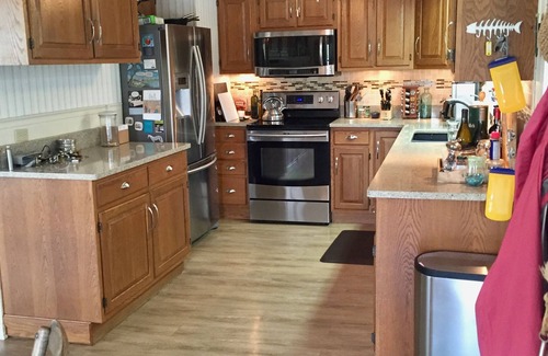 Lewes House | Parklike Setting With Bay View Steps From Lewes Beach