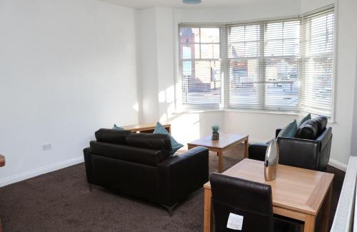 Hull Apartment | Parks Nest 2