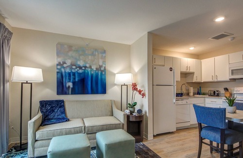 Richardson Hotel | Parks Residential -Richardson