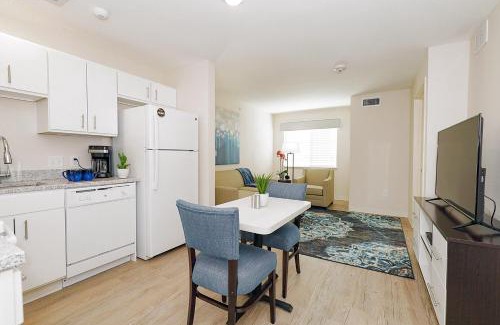 Richardson Apartment | Parks Residential-Richardson