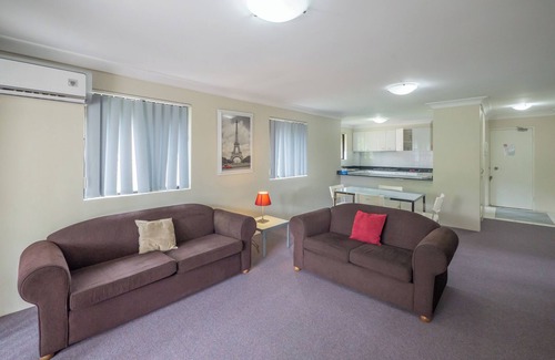 Parramatta Apartment | Parkside Apartments