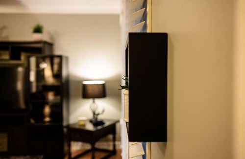Welland House | Parkside Getaway -12 Minutes From Niagara Falls