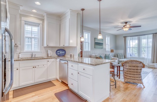 Nelscott House | Parkside Home Near Beach Access Has Hot Tub, Elevated Deck in Olivia Beach!