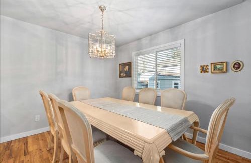 Winstead Park House | Parkside Home Perfect for Families