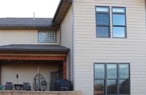 Rapid City House | Parkside Paradise | Spacious home in Rapid City with fireplace, grill, and W/D