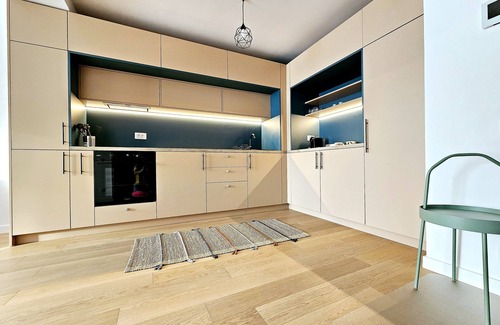 Tunari Condo | Parkside Residence