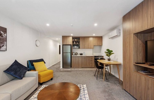 Christchurch Apartment | Parkside Retreat Near Hospital Inside 4 Avenues .