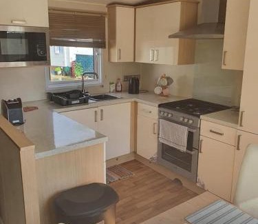 Great Houghton Apartment | Parkview Billing Aquadrome