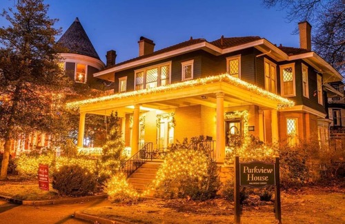 Marietta House | Parkview House on the River