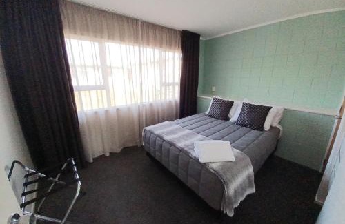 Dargaville Hotel | Parkview Motel