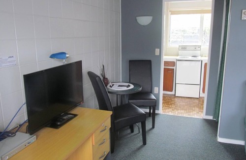 Dargaville Hotel | Parkview Motel