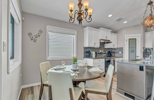 Medicine Hat House | Parkview Place