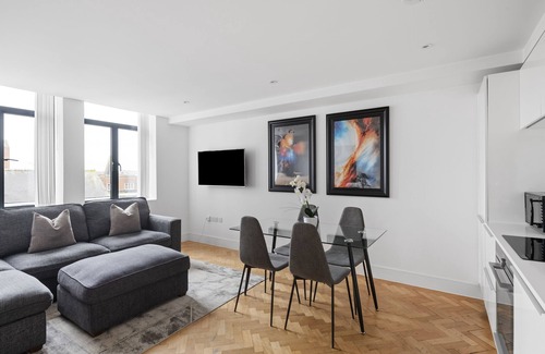 Chelmsford Apartment | Parkway House