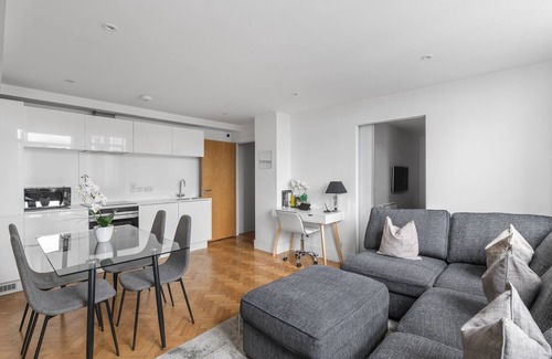 Chelmsford Apartment | Parkway House