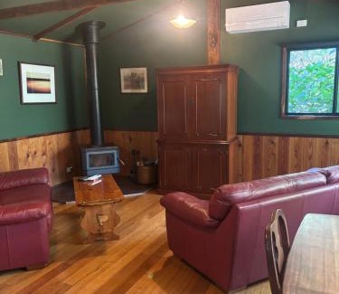 Lavers Hill House | parkwood cottage