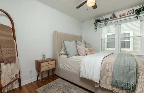 Parma House | Parma Home w/Hot Tub and Arcade room!
