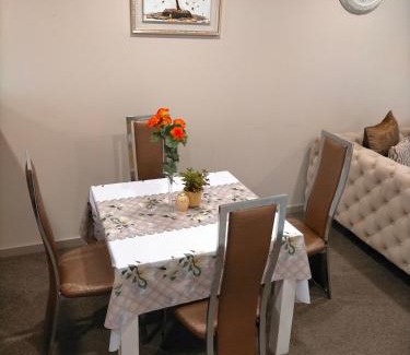 Parnell House | Parnell! Elegant & Modern 3Bedroom Townhouse - Auckland CBD