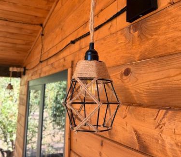 Voskevaz Ski Chalet | Parpi Riverside