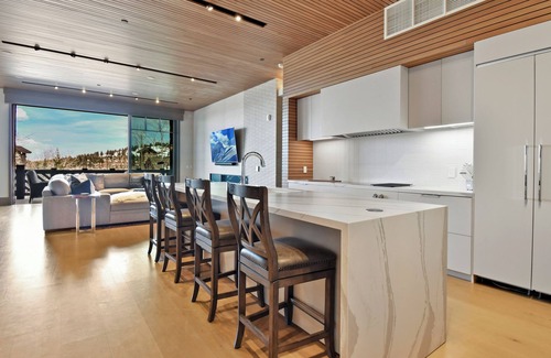 Empire Pass Condo | PARQ 4 AT EMPIRE PASS TALISKER CLUB ACCESS SKI IN/OUT POOL SPA DINING SKI VALET