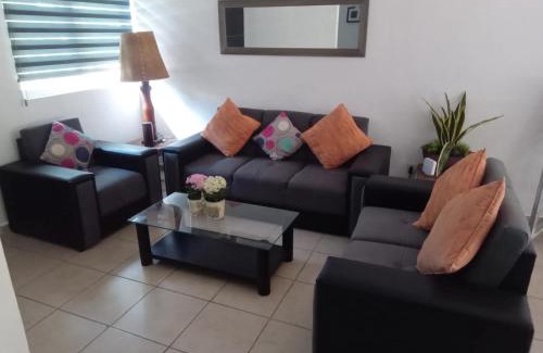 Puerto Juarez House | Parque 44
