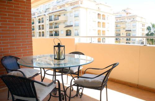 Estepona Apartment | Parque Central 3