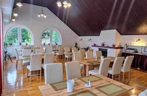 Matraszentlaszlo Bed & Breakfast | Parrag Panzió Mátraszentimre