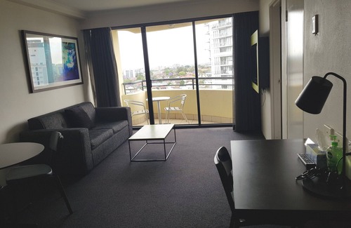 Parramatta Apartment | Parramatta Hotel in Mantra Building