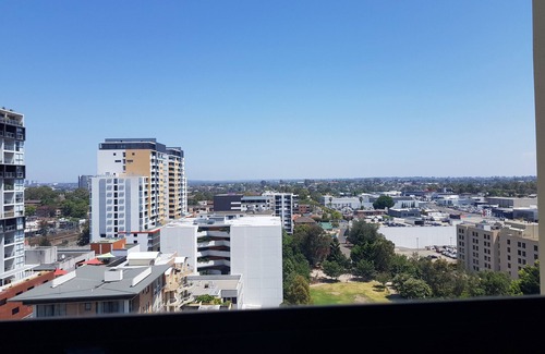 Parramatta Apartment | Parramatta Hotel in Mantra Building