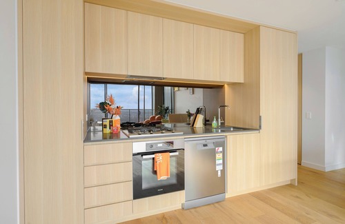 Parramatta Apartment | Parramatta Luxury 2-bedroom apartment Near Shopping Center Train Station