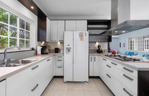 Eagle Beach Villa | Parrot Villa - Stunning vacation home near Eagle Beach