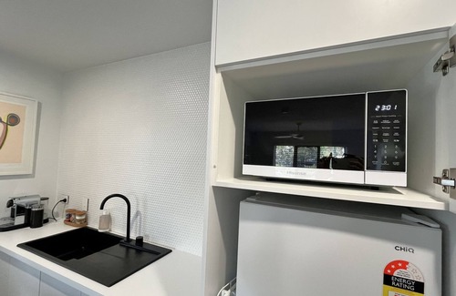 Bundaberg Apartment | Parrots Nest - 2 Bedroom Unit