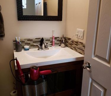 Timberlea Apartment | Parson Creek Cozy suite
