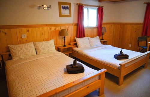 Parson Bed & Breakfast | Parson Lodge #5 - The Robin Room