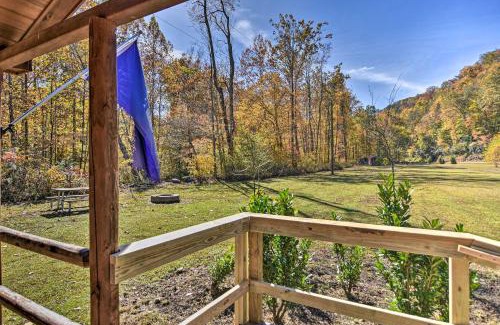 St George House | Parsons Cabin with Fire Pit and River Access!