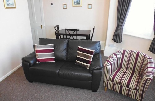 Sandown Apartment | Parterre Holiday Apartments 7