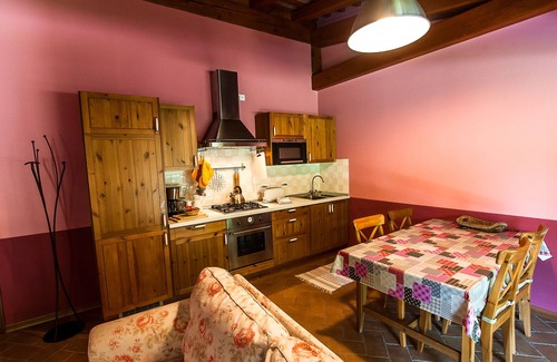 Oriago House | "Particulars of the Brenta" - Rose accommodation - House with garden convenient to Venice