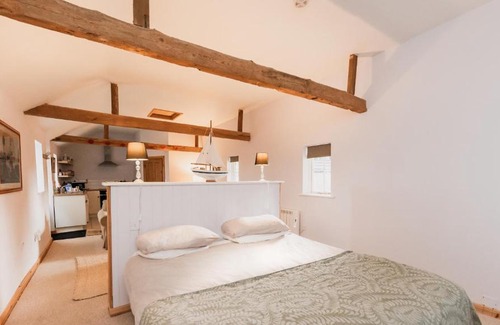 Woodbridge House | Partridge Lodge Self Catering houses