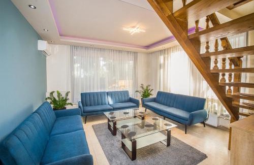 Godollo Villa | Partyház Gödöllő