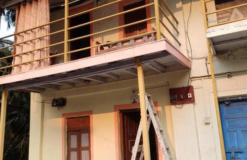 Revadanda House | Parvati Niwas Homestay Nearby Revdanda beach and fort- WiFi Available