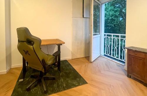 Saska Kepa Apartment | Paryska Apartament