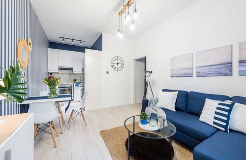 Bialoleka Apartment | Pasłęcka Apartments - Private Terrace & Workspace by Rentujemy