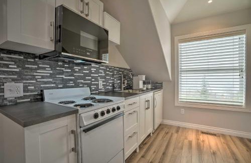 Tri-Cities Apartment | Pasco Condo with Columbia River Views and Hot Tub