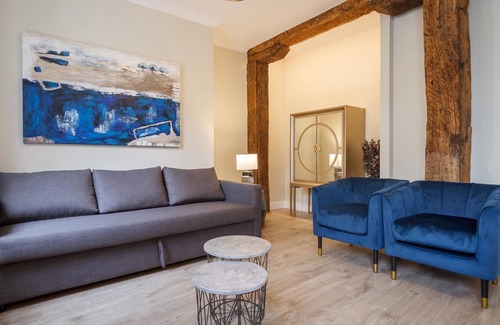 Casco Viejo Apartment | Paseo del Arenal en el Casco Viejo