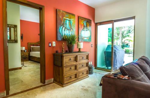 Playacar Apartment | Paseo del Sol Cenote A 104 condo